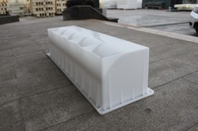 影響到沿石模具的使用壽命有哪些因素？
